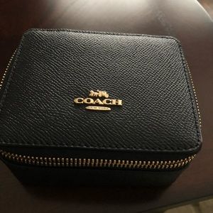 Coach jewelry traveling case
